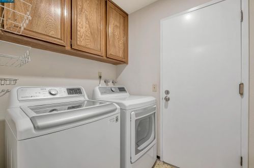 701 Begonia Dr, San Leandro CA  94578-3804 exterior