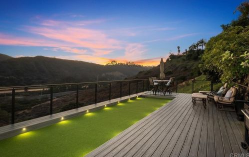 5394 Bloch St, San Diego CA 92122-4015 exterior