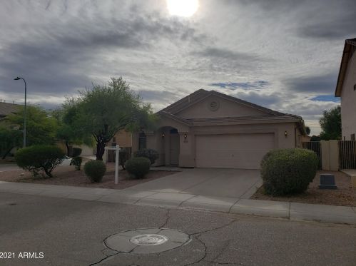 8305 Mohave St, Tolleson, AZ 85353-8959