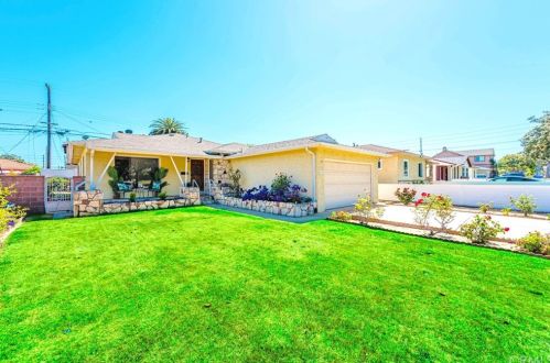 2712 Fisk Ln, Redondo Beach, CA 90278-5412