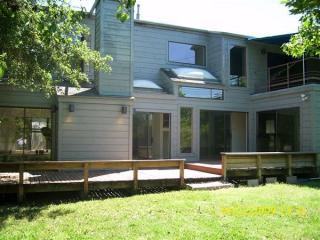 201 Emberglow Cir, College Station TX  77840-1852 exterior