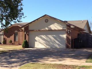 1529 Aspen Dr, Oklahoma City, OK 73160-8025