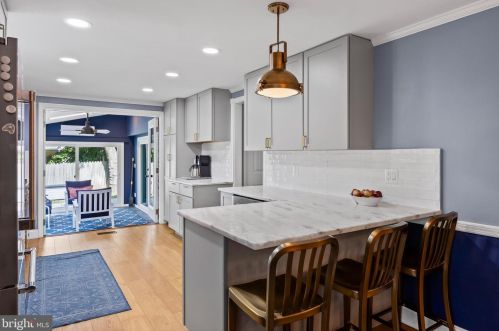 116 Howard St, Riverton NJ  08077-1328 exterior