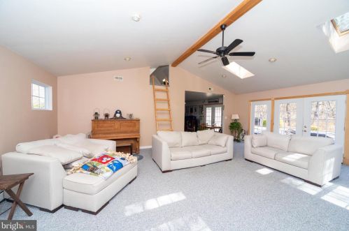 118 Tensaw Dr, Browns Mills, NJ 08015-6641