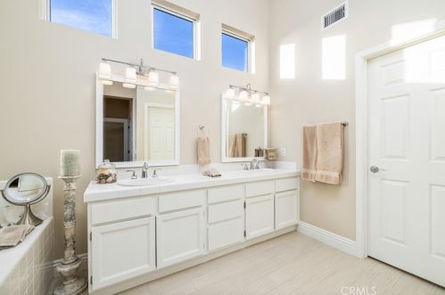 2631 Saddle Ridge Dr, Covina CA  91724-3839 exterior