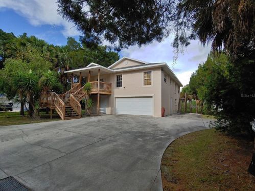 14624 Colette St, Port Richey, FL 34667-1052