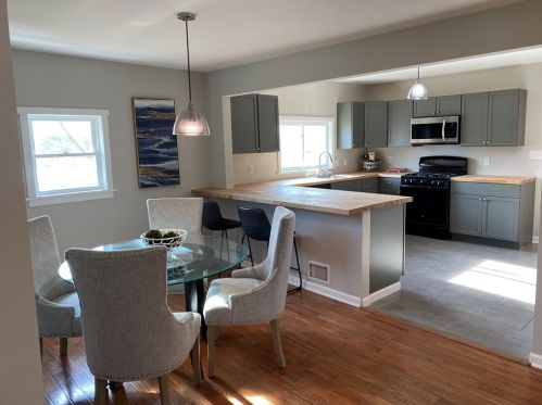 302 Spithaler School Rd, Evans City, PA 16033-7936