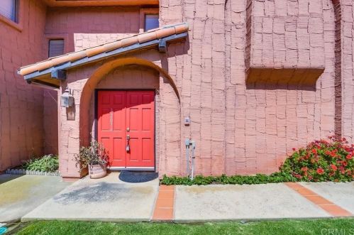 32074 Del Cielo Oeste, Bonsall CA  92003-3807 exterior