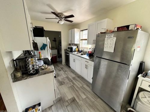 170 17th St, Naples, FL 34117-3308