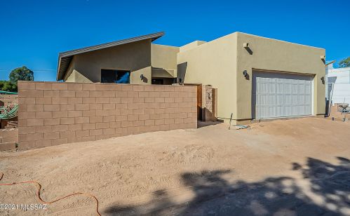 2229 Fort Lowell Rd, Tucson, AZ 85719-2460