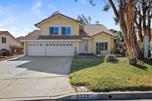 8233 Baldwin Ave, Riverside, CA 92509-7319