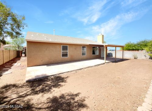 10195 Rainbow Meadow Dr, Tucson AZ  85747-5504 exterior