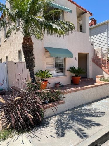 61 Savona Walk, Long Beach, CA 90803-4109