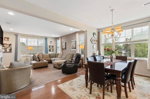 103 Bradbury Dr, Norristown, PA 19401-1901