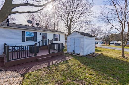 8726 Breinig Run Cir, Breinigsville, PA 18031-2001