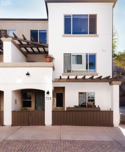 723 Diamond St, San Diego CA  92109-2447 exterior