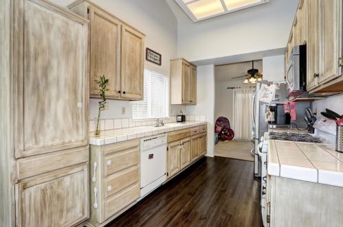 7109 9th Ave, Rio Linda CA  95673-2373 exterior