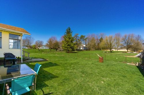 12924 Cleveland Rd, Pataskala OH 43062-8817 exterior