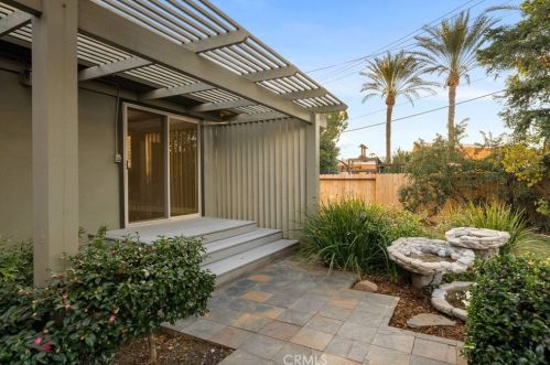 950 Karen Dr, Chico CA  95926-2819 exterior