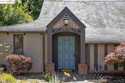 2330 Vine St, Berkeley, CA 94708-1817