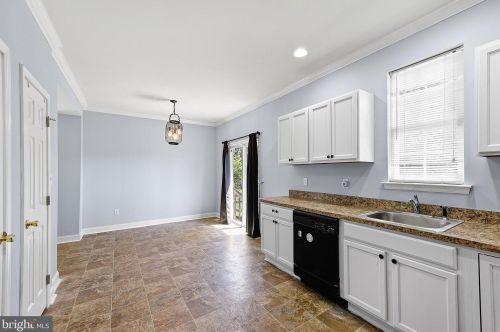 120 Revolutionary Blvd, Dover DE  19901-8871 exterior