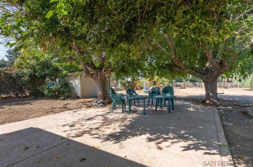 9606 Marilla Dr, Lakeside CA  92040-2806 exterior