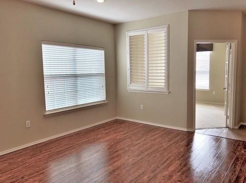 7213 Rembrandt Dr, Plano TX  75093-8428 exterior