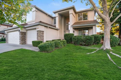 9576 Gentle Mare Pl, Elk Grove, CA 95624-6069
