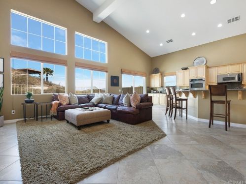 57 Volta Del Tintori St, Lake Elsinore CA  92532-0143 exterior