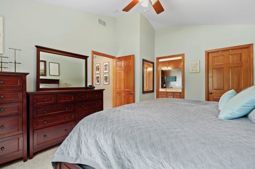 1158 101 St, Kenosha WI 53158-4034 exterior