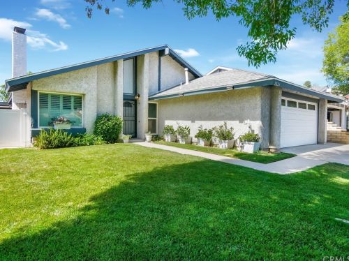 21624 Spice Ct, Santa Clarita, CA 91350-1654