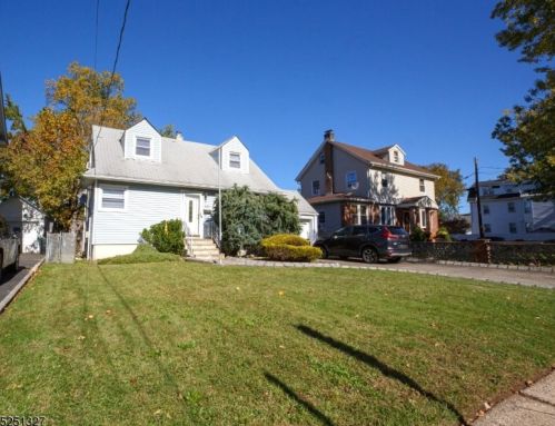 443 2nd Ave, Roselle, NJ 07203-1314