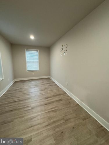 2512 Corlies St, Philadelphia, PA 19132-3008