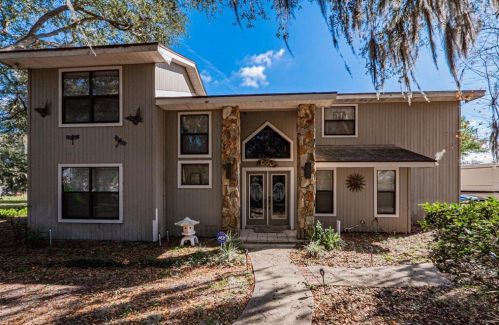 5032 River Lake Rd, Winter Haven, FL 33884-2951