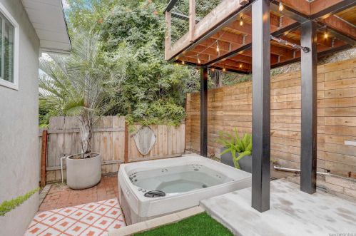 5038 Chaparral Way, San Diego CA 92115-2239 exterior