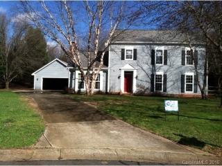 8601 Doe Run Rd, Charlotte, NC 28277-5682