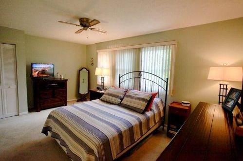 261 Constitution Dr, Chillicothe OH  45601-2120 exterior