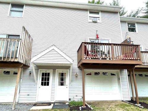 11 Pine Dr, New Ipswich, NH 03071-3007