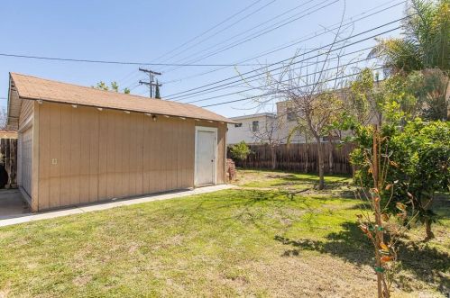 662 Alexander St, Glendale CA 91203-1621 exterior