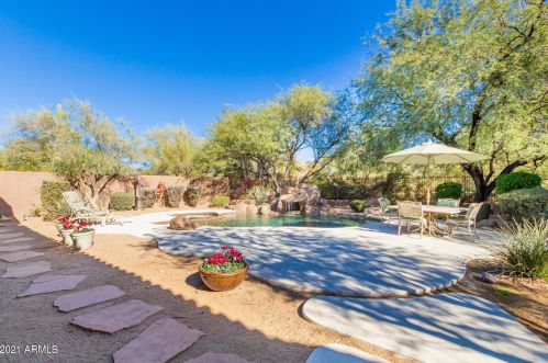 9183 Mtn Spg Rd, Scottsdale AZ 85255-6623 exterior