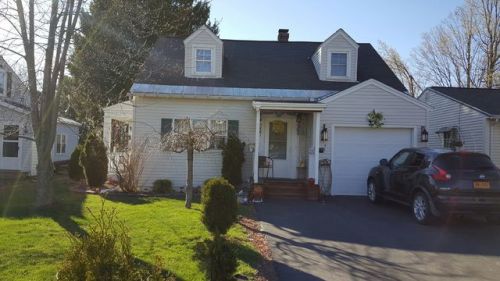 5481 Walker Rd, Utica, NY 13502-1231