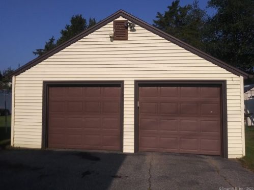 631 New London Tpke, Norwich, CT 06360-7048