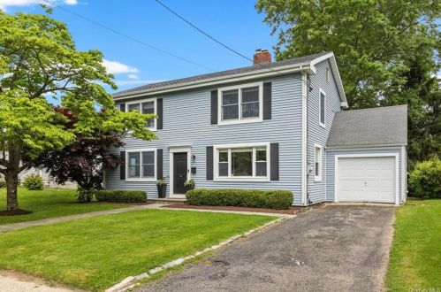 24 College Ave, Rye Brook, NY 10573-2419