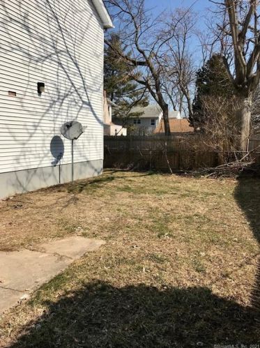 20 Sable St, Norwalk CT  06854-4710 exterior
