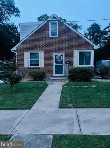 718 15th St, Rudytown, PA 17070-1511