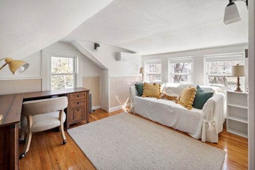 219 Franklin St, Melrose MA  02176-1824 exterior