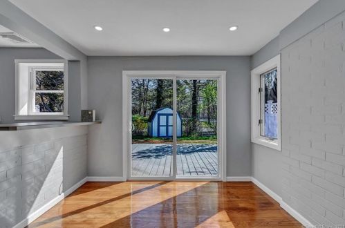86 Woodland Dr, Northford CT  06472-1210 exterior