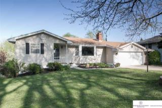 1513 122nd St, Omaha NE  68144-1414 exterior