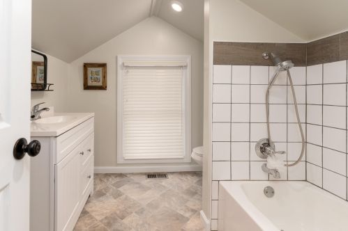 1615 Amsterdam Rd, Covington KY  41011-5611 exterior