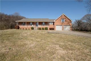 1961 Tinnin Rd, Goodlettsville, TN 37072-4231